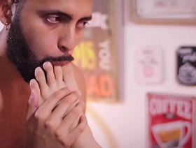 Footjob Camilo Brown Fucking Alex Disney Feet And Covering Them In Cum Licking The Cum And Swaping It With Alex teen gay porn japan