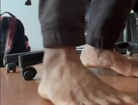 MALE FOOT WORKSHIP - WESLEY BULL gbot taiwan gay porn