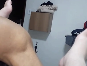 Pedreiros Gostam de Rabão Parte 3 3 (COMPLETO NO XVIDEOS RED) passei pela obra e o pedreiro assobiou e disse que eu tinha um rabão e me chamou pra ir no motel de noite - Fernando Devil singapore gay porn star