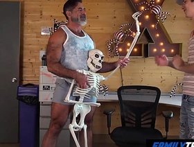 FamilyTwink - Stepdad and Stepson Get Caught Up in Temptation at the Office hot creampie gay porn