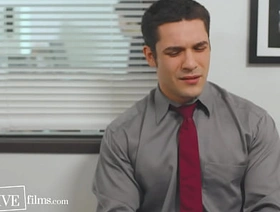 Awkward Hunk Finally Fucks Boss At Work - The Office Gay Parody - Disruptive taiwan gay porn video