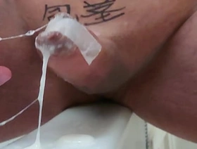 テープ留めで剥けない包茎おちんぽ hot gay teen porn