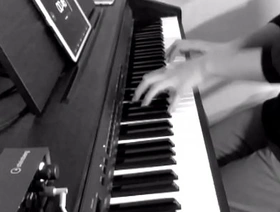 ジャパニーズファッキンピアノプレイ！ korean cam porn gay