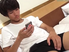 サッカーや野球を経験しているスポーツ系スリ筋巨根男子のホテルオナニー♪ hot french gay porn