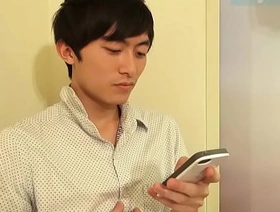 サッカー歴8年のノンケがホテルで「友達にバレたらやばい・・」とビビりつつもオナニーしてイっちゃいます♪ gay korean porn bdsm
