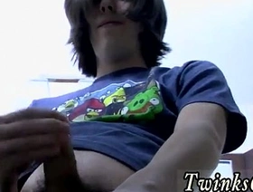 Free asian porn video The uncircumcised guy embarked by peeing his porn gay korean handsome