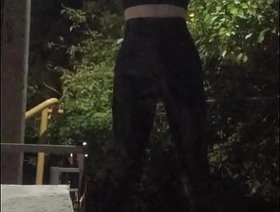 На высоких каблуках и брюках, ночью korean cam porn gay