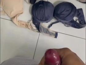 Finding something in workmate sister room 1 2 gay porn japan bdsm