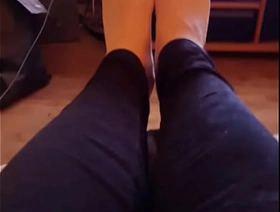 Relaxed auf der Couch japan muscular gay porn