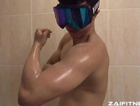 New  Thai model featuring with me first time on this new️ production! Come watch the fun at ⭐️Zai-fitness.com⭐️ hot gay handjob porn