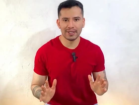 Frances penetra por primera vez a un twink cubano y lo deja escurriendo de leche. Relato sexual hot bearded gay porn