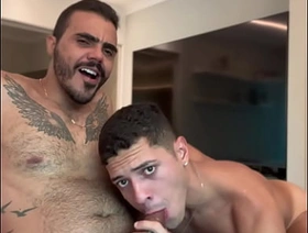 Matando a vontade que estava da rola do Agroboy - Free hot bj gay porn