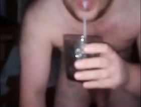 Shock content! A gay man from Russia eats his own fresh cum! His cum is in his mouth! gay muscle korean porn