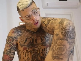 A visita do Primo chinese muscle bottom gay porn