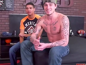 Cage Sucks His Cock Better Than His Girl taiwan athlete gay porn