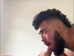 Ofereci café pro meu vizinho que ganhei pica pra mamar - Assista completo (RED) gay bear china porn