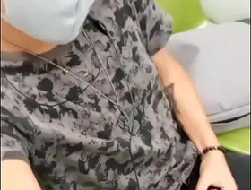 Joven exhibicionista en el vagón del metro en CDMX japan gay porn hiroto