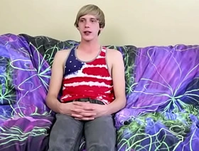 Kyle Rhodes Massages His Balls While Playing His Uncut Dick freeze gay porn japan