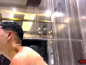 Botei pra mamar meu amigo daddy japan gay porn