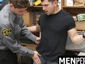 Closed-Circuit Televisions Picking up The Guy Trying to Pocket Items from The Storefront - Menperps cute korean porn gay