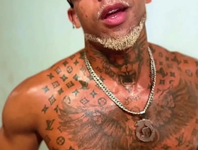 gosto muito de brincar com um cuzinho chinese sleep gay porn