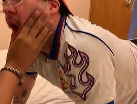 nerdzinho esquerdista da escola foi ajudar no trabalho de história e levou rola do valentão (COMPLETO NO RED) teen china gay porn