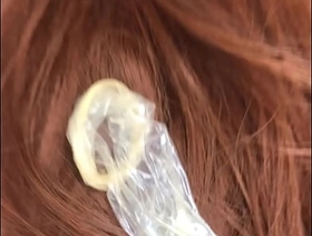 Novinha de 18 anos não aguentou e tirou a camisinha indo leite dentro ( SEX TOY ) gay hot sexy porn