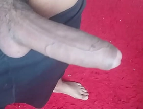 garoto que fez ejaculacao precose mostra pau en uma sala de quarto com bastante gozo daddy gay japan porn