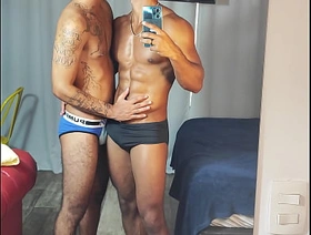 Transando com o novinho que conheci no app hot indian men gay porn
