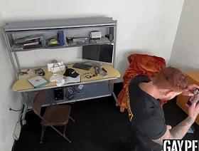 Blonde perp Ander Wolfson experienced a hard ass pounding from a muscular officer vidio porn gay indonesia