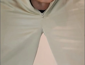 Maestro caliente se saca la leche porn gay hot dad