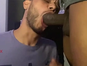 el amigo de mi cuñado me follo mientras su novio graba. chinese gay porn spankbang