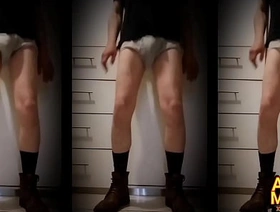 ALEJANDRO MISTRAL sexy hombre maduro aficionado muestra la verga dentro de sus Calzoncillos blancos mojados bailando singapore malay gay porn