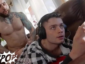 Watch This Slutty Gamer Twink Ryan Bailey Get A Hard Pounding By Young Hot Stud Tony D'Angelo - TWINKPOP chinese gay bottom porn