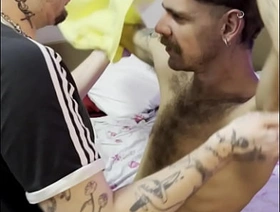 levando rola monstra no cuzinho (COMPLETO NO RED) korean gay porn moaning