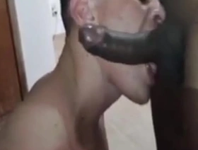 Negão meteu 21 cm de pica no rabo até leitar. chinese gay porn web