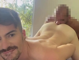 Moreno do pauzão grosso alargando o cuzinho do safado. chinese gay moaning porn