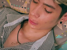 Jerking my big twink cock in bed until I shoot a thick load. Would love you to take it in your mouth. gay porn suit japan