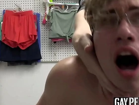 Homo perp Darron Bluu dominated by young officer Cole Church korean gay porn 2021