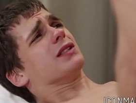 Kory Houston loves sucking hung daddy Rodney Steele hot gay porn doctor