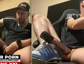 51 - PUMP TO THE LIMIT muscular korean gay porn