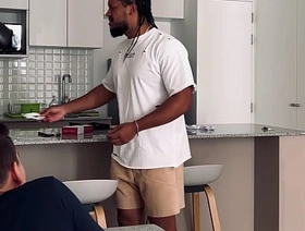 TRAILER CORTO GOLD DIGGER TURISTA CON MACHO VERGON INTERACIAL: chinese gay porn daddy