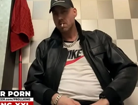 68 - ALPHA LEATHER JACKET JERKER vietnam massage gay porn