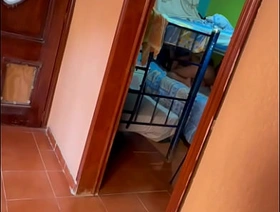 Llego de la chamba y el amor de la vida me está poniendo los cuernotes desmadrandose un culo cuando pensó que yo no estaba Infiel gay korean drama porn