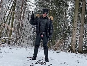 RUNTER DU VIEH AUCH IM WINTER ZÄHLT NUR MEIN SPAẞ gay porn videos chinese