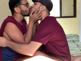 MARCOS GOIANO - MAGRELO DOTADÃO METEU NA MINHA BUNDA E GOZOU DENTRO korean gay big dick porn